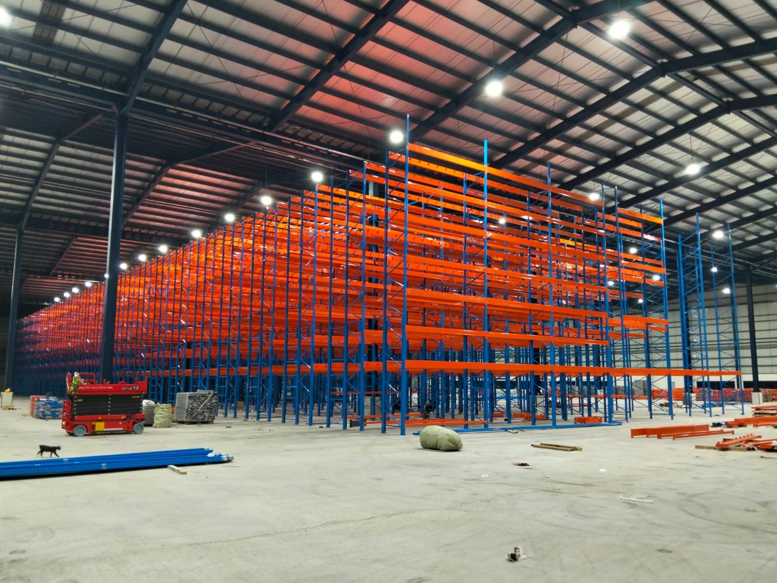 Foto pendukung halaman Mezzanine Floor Kapasitas 500 kg/m² — Perkasa Racking TAP (3)